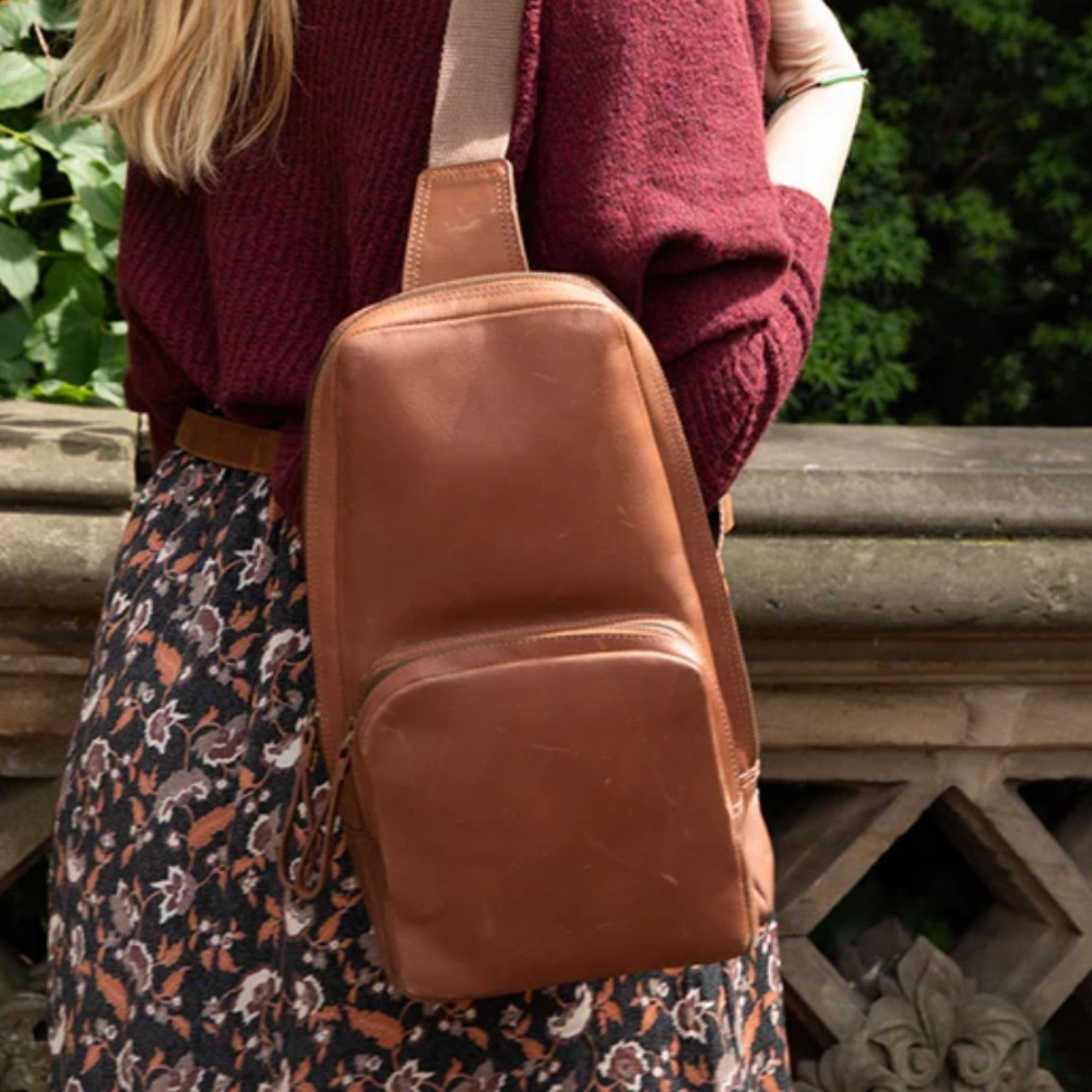 Able Rosa Sling in color Whiskey